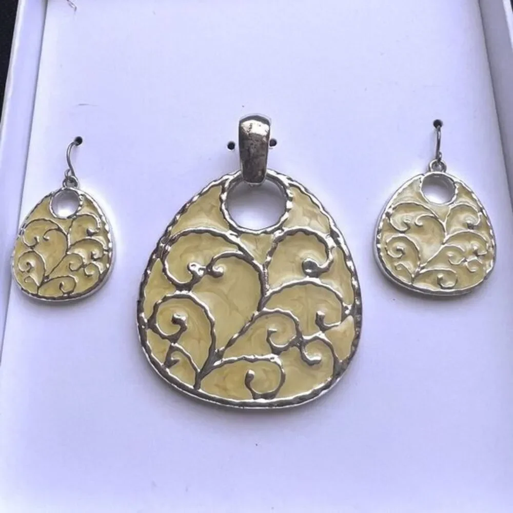 Set of 2 Pendant and Earrings Set Silver-tone Yellow Enamel
